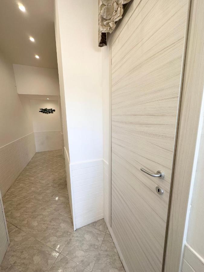 Airport Seaview Rooms Napoli Exterior foto